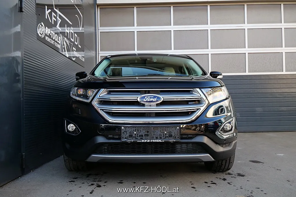 Ford Edge 2,0 TDCi Titanium 4×4 Start/Stop Powershift Aut. Image 2