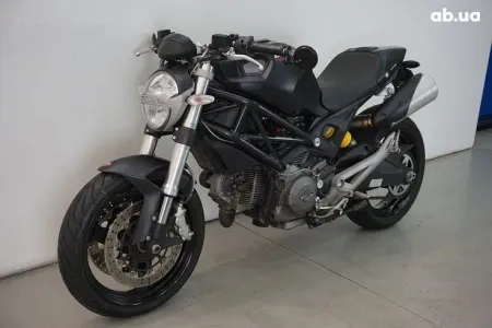 Ducati Monster